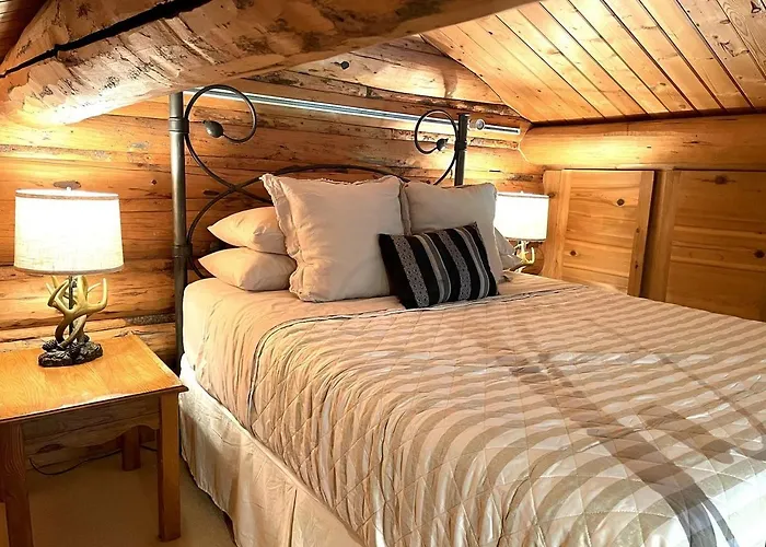 Cozy Mountain Retreat With Hot Tub, Trails, And Year-round Outdoor Adventure In Alta, Wyoming *