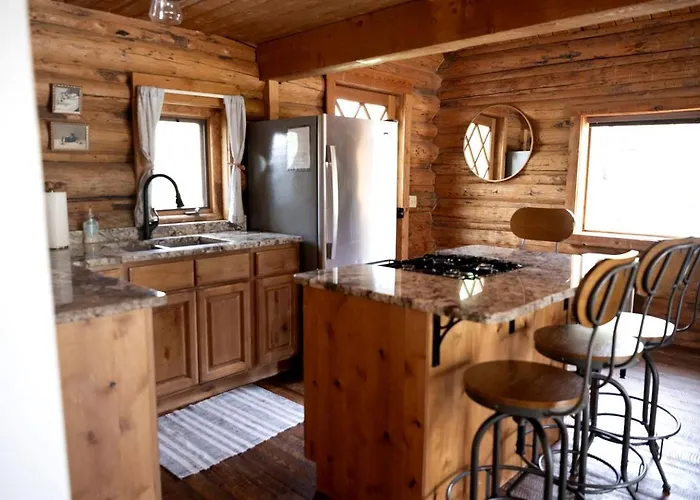Cozy Mountain Retreat With Hot Tub, Trails, And Year-round Outdoor Adventure In Alta, Wyoming Ferienhaus