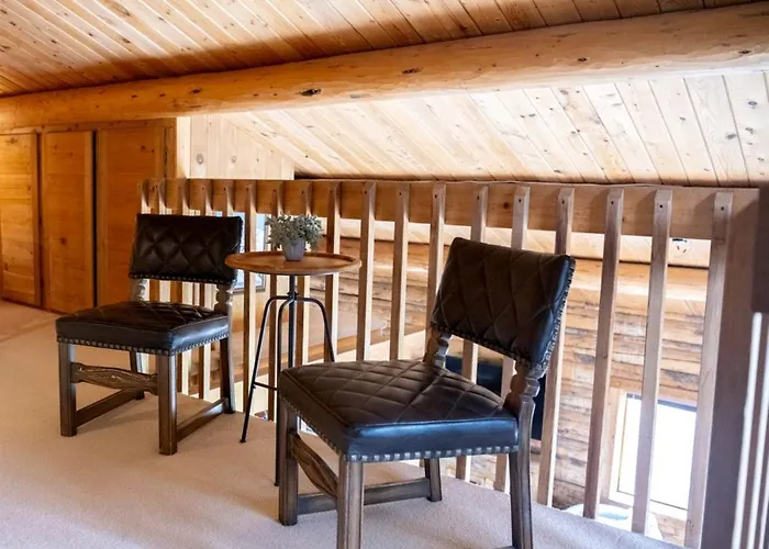 Cozy Mountain Retreat With Hot Tub, Trails, And Year-round Outdoor Adventure In Alta, Wyoming *