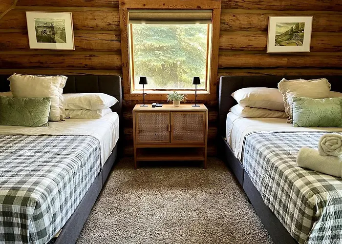 Cozy Mountain Retreat With Hot Tub, Trails, And Year-round Outdoor Adventure In Alta, Wyoming